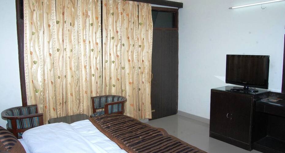 Dreamland Home Stay, Kasauli 5
